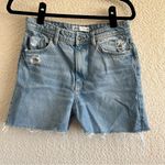 ZARA  Women’s Light Wash‎ Denim Distressed Jean Shorts Size 8 Photo 0