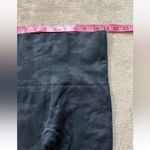Spanx  Womens‎ Black/Green Camo Leggings Mid Rise Size Small Photo 5