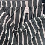 PINK - Victoria's Secret vs pink shorts Photo 2