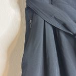 Athleta ladies skyline paperbag tie waist shorts in black size 12 Photo 3