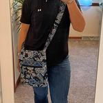 Vera Bradley Crossbody Photo 0