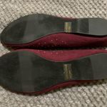 Wild Pair Burgundy flats with gold & black trim Photo 4