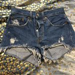 Levi's Levi’s ladies cutoff denim ribcage shorts button fly size 26 Photo 1