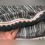 W5  Black and White Striped Tank Top Photo 8