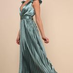 Lulus NWT  Exceptional Drama Sage Green Satin Lace-Up Pleated Maxi Dress Bride M Photo 6