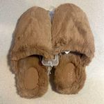 Stars Above NWT  Brown Fuzzy Slippers Size L (9/10) Photo 0