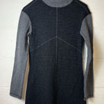 prAna Josette Woman’s Warm Wool Blend Neutral Gray and Black Tunic Sweater Sz XS Photo 0