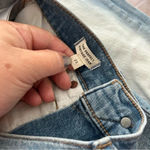 Madewell | The Perfect Vintage Jean Ripped in Denman Wash | Women’s Size 25 Photo 7