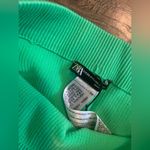ZARA Nwot   ribbed Kelly green biker shorts Xs/S $38 Photo 3