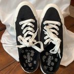 Mad love  Women's Casual Black Canvas Platform Sneakers Size 9 Photo 3