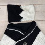 Handmade • Crochet Set 5 Pieces • Black & White • Buttons • Headband • Neck Warm Photo 2
