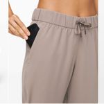 Lululemon On The Fly Jogger Carbon Dust Photo 4