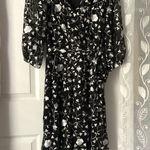 DKNY  Womens Tie Zip back Faux Wrap midi Dress floral embroidered puffy size 10 Photo 0