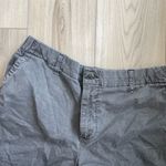 Old Navy Old Navy Grey Stretch Waist Cuffed Hem OG Chino Shorts Size Large Photo 1