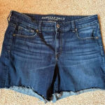 American Eagle   Denim Shorts Medium Wash Next Level‎ Stretch Midi Size 16 Photo 0