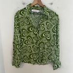 Lisa Says Gah - Bailey Button Down Top Wild Hearts Green Lounge Casual Travel Photo 1