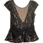 Windsor  Black &‎ Gold Sleeveless Bow Top Size Medium Photo 0