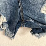 Good American NWT Bombshell Womens Shorts Denim Blue Distressed Raw Hem Size 2 Photo 7