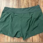 Outdoor Voices NWT  Hudson Evergreen 2.5” Running Short Size XXXL Activewear Photo 3