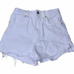 ZARA  white high rise distressed jean shorts size 2 a40 Photo 0