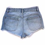 Amuse Society Distressed Easton Light Wash Denim Jean Shorts - Cheeky HiWaist 25 Photo 3
