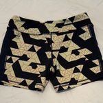 Oiselle Women’s Shorts Photo 2