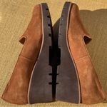 Vionic  Willa Wedge loafers in brown or "toffee" suede  Size 8.5 Photo 4