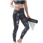 Lululemon Rise and Flow Pant (Full-On Luxtreme) Dusk Dye White Black Size 4 Photo 2