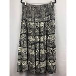 Dress Barn Women’s  Size 14/16 Black & White Patterned Skirt. Photo 5