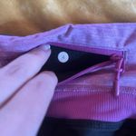 Lululemon Pants Women 2 Pink Black Crop 19" Rear Zipper Pocket Run Pockets Photo 10
