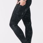 Zyia Active Black Reflective Pocket Light N Tight Hi-Rise 7/8 24” Leggings Photo 0