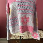 Moon & Madison Large Fuzzy Cropped Flower Sweater NWT Photo 7