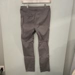 Lila Ryan  Women Gray Stretch Pants Size 6 Slim Fit Ankle Length Photo 1