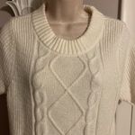 Torrid  Short Sleeve Sweater Size L‎ Photo 1