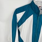 Nike Vintage Windbreaker Circle Logo Size Medium
White Teal Photo 2