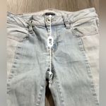 American Eagle  Light Wash Mid Rise Cropped‎ Jegging Jeans Size 4 Photo 10