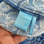 J. McLaughlin  Hermione Wide Leg V-Neck Jumpsuit shell print sz 8 Photo 6