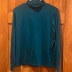 L.L.Bean  women’s  teal turtle neck size large . Photo 0