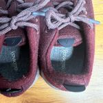 Allbirds  Wool Runner Mizzle Womens Size 9 Burgandy Gray Lace Up Low Top Photo 2