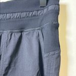 Lululemon Asia Fit Mid Rise Cropped Dance Studio Pants in Black Size Medium Photo 2