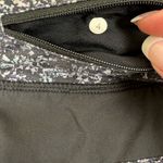 Lululemon 2014  Speed Shorts 4 — Black Rocky Road Sand Dune Toothpaste Photo 6