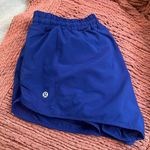 Lululemon Hotty Hot Short 2.5” Photo 0