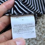 Old Navy 🦋 Black White Striped Mini Midi Skirt A-Line Stretch Comfy Medium Photo 2