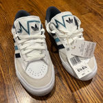 Adidas  Women’s Shoes Photo 0