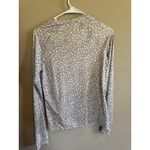 Hurley  Womens Long Sleeve Active Top Athleisure Gray White Patterned Size S Photo 4