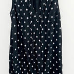 Old Navy  Dress Womens Size M Black White Sleeveless VNeck KneeLength Patterned Photo 0