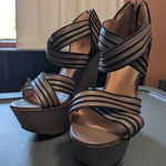 L.A.M.B. Bernadette Leather Wedge W7.5 Photo 0