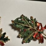 Lot Of Christmas Holiday Brooch Pins Gold Tone Red / Green Holly Branch & Candle Photo 1