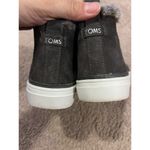 Toms  Size 7 Bryce Slip On Women shoes Fur Lines Grey Suede Photo 5