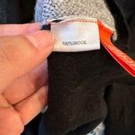 Christopher Fischer 100% wool wolf face intarsia pullover sweater Black Size M Photo 4